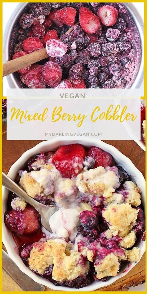 Vegan Cobbler, Vegan Crisp, Barbecue Desserts, Mixed Berry Cobbler, Berry Cobbler Recipes, Ms Diet, Easy Foods, Vegan Vibes, Berry Cobbler