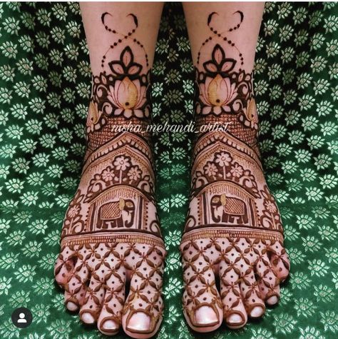 Bride Lag Mehndi Design, Bride Legs Mehndi, Bridal Leg Mehendi Designs Wedding, Legs Mehndi Design Bridal Unique, Lag Mahendi Design, Leg Mahendi Design Bridal Mehndi, Leg Mehendi Design Bridal Mehndi, Bridal Legs Mehndi Design, Bride Leg Mehendi Design