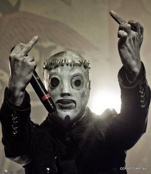 corey taylor (slipknot) Maria Brinks, Arte Heavy Metal, Slipknot Corey Taylor, Finger Board, Slipknot Band, Stone Sour, Arte Punk, Corey Taylor, Music Pics