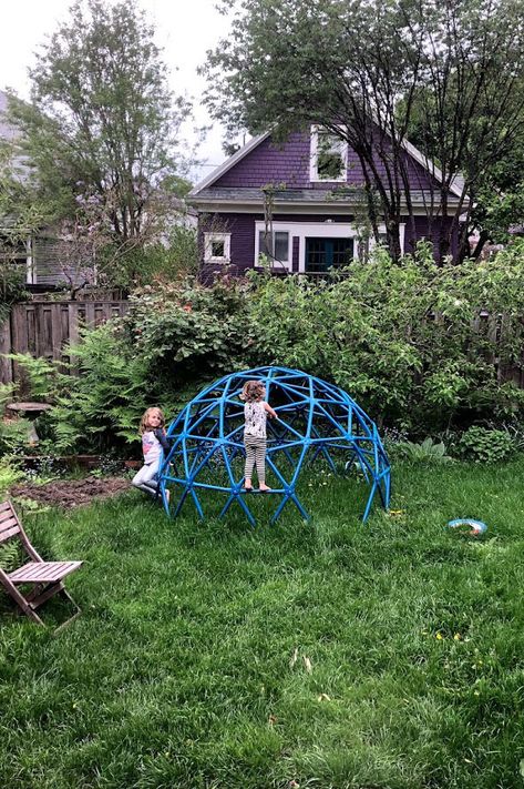 kids climbing dome Climbing Dome, Backyard Play Spaces, Backyard Kids, Climbing Frames, Dome Structure, Kids Climbing, Plastic Window, Backyard Remodel, Jungle Gym