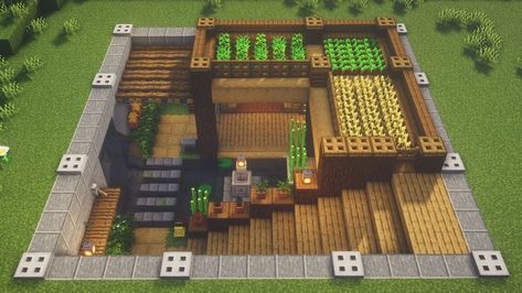 Minecraft In Ground Base, Underground Mc House, Simple Easy Minecraft House, Underground House In Minecraft, Minecraft Underground Farm Design, Minecraft Village Protection, Mincraft Idea Underground Houses, Minecraft House Ideas Underground, Elevated Minecraft House