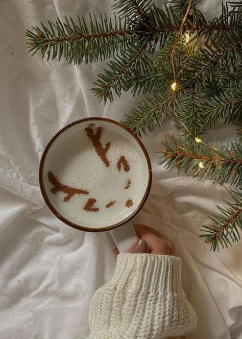 Christmas Sunday, Cosy Christmas, Christmas Feeling, Christmas Inspo, Christmas Mood, Winter Aesthetic, Baby Cold, Christmas Aesthetic, Cozy Christmas