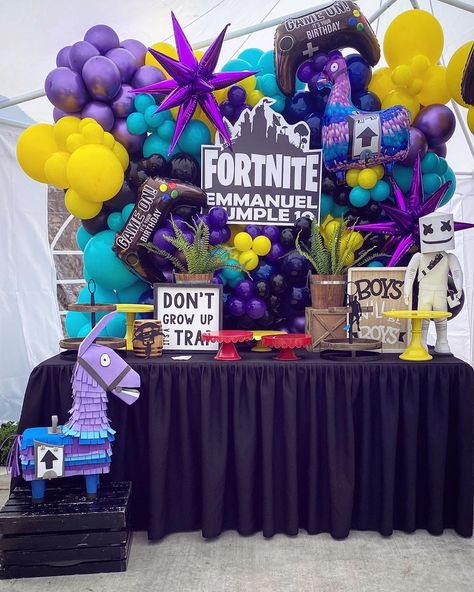 7th Birthday Party For Boys, Fortnite Birthday Party Ideas, Boys 8th Birthday, Fortnite Birthday Party, 7th Birthday Party Ideas, Video Games Birthday Party, Fortnite Birthday, Minecraft Birthday Party, Birthday Boys