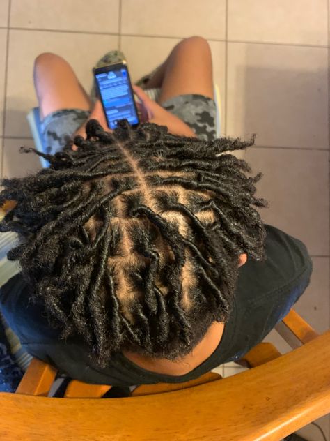 Middle Part Locs Men, Men Starter Locs, Middle Part Locs, Tapered Hairstyles, Dude Outfits, Boys Hairstyle, Wave Hairstyles, Dread Styles, Tapered Hair