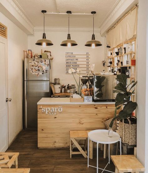 Small Cafe Design Ideas Wall Colors, Cafe Counter Ideas Small Spaces, Small Coffee Shop Interior Design Cozy, Cafe Interior Design 2023, Simple Cafe Design Small Spaces, Simple Coffee Shop Ideas, Home Cafe Ideas Small Spaces, Coffee Shop Small Spaces Design, Cafe Ideas Design Small Spaces