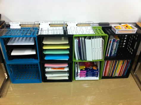 Crates As Shelves, Teaching Organization, Plastic Crates, Classroom Layout, Class Organization, Organization And Management, Classroom Storage, Diy Classroom, Crate Storage