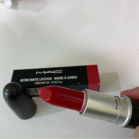 MAC Cosmetics Lipstick 707 RUBY WOO Retro Matte BNIB Full Size Mac Lipstick Ruby Woo, Mac Retro Matte Lipstick, Mac Ruby Woo, Mac Cosmetics Lipstick, Ruby Woo, Pretty Skin Care, Best Doctors, Pretty Skin, Mac Lipstick