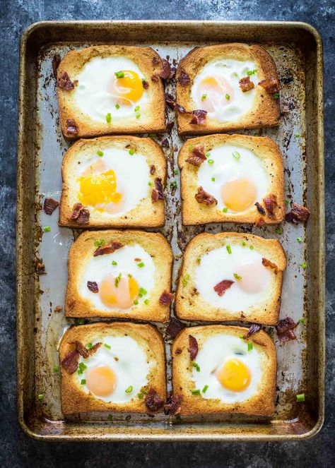 Brioche Baked Egg in a Hole Easy Asian Noodle Recipes, Easy Asian Noodles, Baked Crab, Egg In A Hole, Easy Egg Recipes, Baked Egg, Crab Rangoon, Fast Easy Meals, Weeknight Dinner Recipe