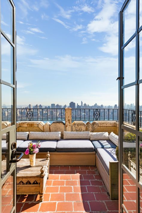 New York Living Room, Central Park Apartment, New York Living, Upper West Side Manhattan, Central Park View, Aesthetic New York, Wrought Iron Staircase, Nyc Apt, Paneled Library