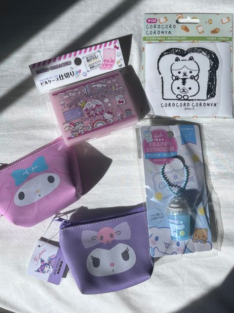 haul <3 can never have enough pouches tbh #daiso #sanrio #haul #mymelody #kuromi #cinnamaroll Daiso Sanrio, Sanrio Haul, Sanrio Pouch, Daiso Haul, Daiso Japan, Mini Pouches, Art Stuff, I Want, Vision Board