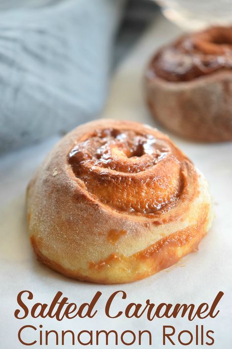 Salted Caramel Cinnamon Rolls Recipe - These make a perfect sweet and salty treat that everyone in your family will love. Muffin Basket, Caramel Cinnamon Rolls, Salted Carmel, Winter Baking, Breakfast Board, Family Tips, Salty Treats, Kids Cooking, Sweet Rolls