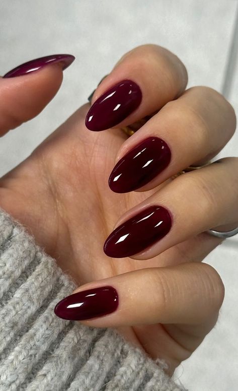 Kutek Disney, Wine Nails, Milky Nails, Maroon Nails, September Nails, October Nails, Cherry Nails, Nagel Tips, Smink Inspiration