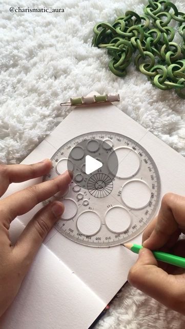 Mandala Pencil Drawing, Mandala Elements Drawing Tutorial, Scale Drawing Art, Simple Easy Mandala Art, Pencil Mandala Art, How To Draw Mandala, Mandala Sketch Simple, Mini Mandala Drawing, Colorful Mandala Drawing