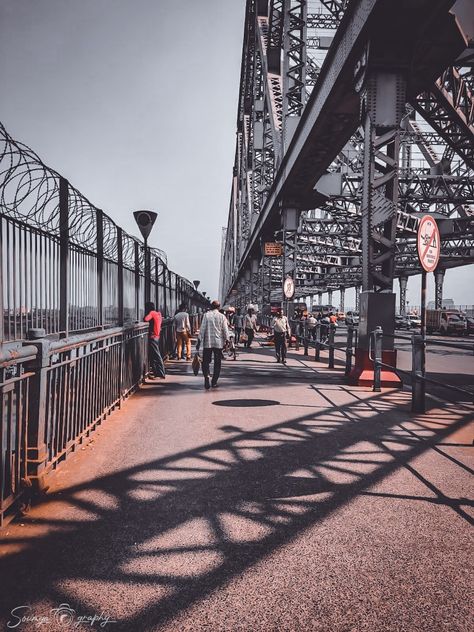 Kolkata Photography Howrah Bridge Kolkata Photography, Kolkata Photography, Howrah Bridge, Saraswati Painting, Indian Bedroom, Birthday Posters, Train Video, Bridge Photography, Happy Birthday Posters