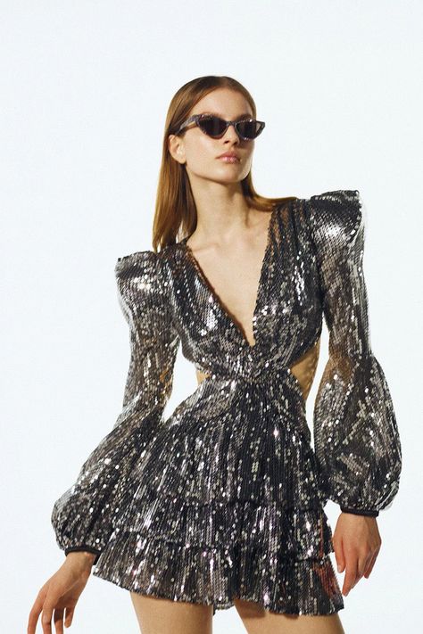 Glitz And Glam Outfit Ideas, Glitz And Glam Outfit, Glam Party Outfit, Glitz Dress, Rare Fashion, Sparkle Party, Glam Outfit, Park Avenue, Glitz And Glam