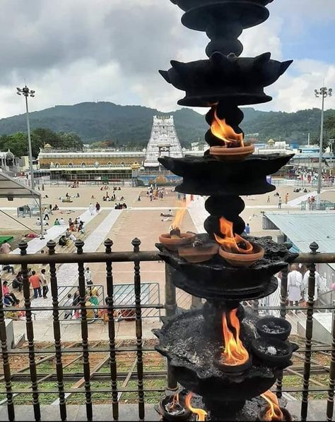 Tirupathi Temple Images, Tirumala Tirupati Photos, Tirupati Aesthetic, Snaps Pics, Tirumala Hills, Tirupati Temple, Namma Bengaluru, Back Workout Bodybuilding, Eye Opening Quotes