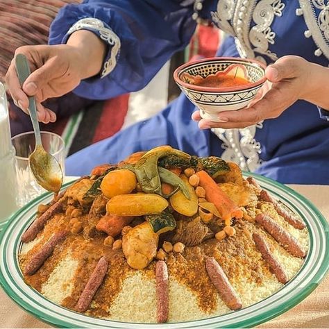 Image may contain: one or more people, people eating and food Moroccan Kitchen, Moroccan Couscous, Morocco Food, Moroccan Recipes, Fun Deserts, Moroccan Culture, Moroccan Food, Meat Lovers, Local Food