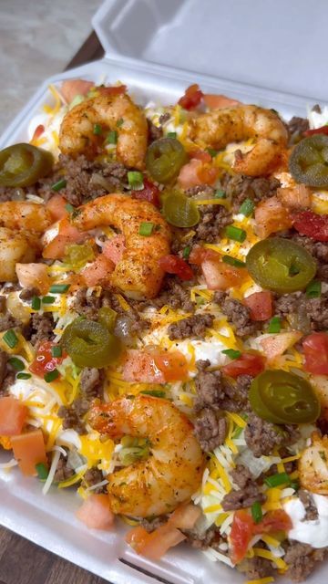 10K views · 2.1K likes | Desha Jordan on Instagram: "Big Back Nachos!! #bigback #meal #dinner #food #appetizers #reels #snacks #food #foodies #instagood #explorepage #easyrecipe #mealsbydesha #reelsinstagram #foodlovers #goodeats" Big Back Nachos, Nachos Grande Recipe, Plates Of Food To Sell, Big Back Food Ideas, Food Plates Ideas To Sell, Selling Plates Of Food Ideas, Bigback Food, Selling Plates, Biggest Bird