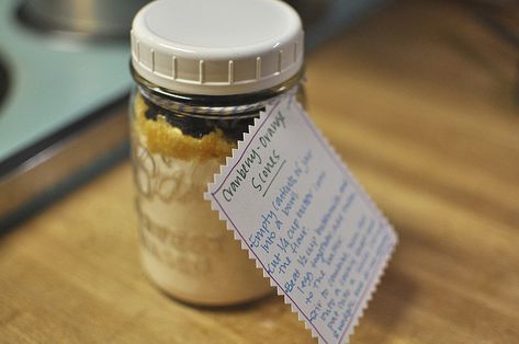 Holiday Giving: Cranberry Orange Scone Mix in a Jar – Food in Jars Scone Mix In A Jar, Gift Mixes, Xmas Sweets, Jar Mixes, Blueberry Orange, Food In Jars, Currant Jelly, Mix In A Jar, Scone Mix