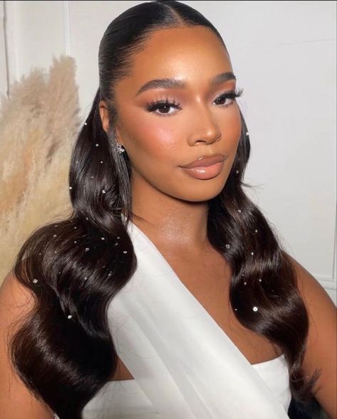 Elevate your style with frontal wigs – the ultimate secret to a flawless hairline, endless styling possibilities, and instant confidence. Experience beauty like never before! #wigsforblackwomen #lacewigstyles #wigs #vpartslickbackponytail #vpartwigs #wiginstall #birthdaywighairstyles #closurewighairstyles #coloredfrontalwigs Makeup Tip, Bridal Hair Inspiration, Bride Makeup, Bridal Hair And Makeup, Wedding Hair And Makeup, Prom Makeup, Vintage Glamour, Glam Makeup, Girls Makeup