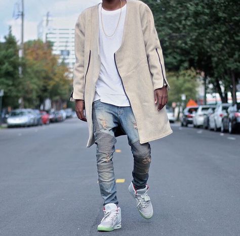 Nike Air Yeezy on feet Air Yeezy 2, Yeezy 2, Daniel Patrick, Air Yeezy, Mens Fashion Inspiration, Mens Fashion Streetwear, Man Fashion, Nike Fashion, Korean Street Fashion