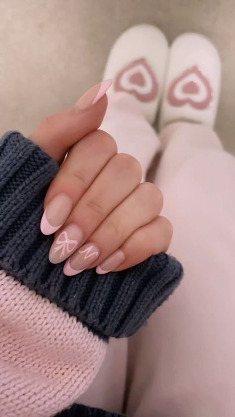 Intial Nails Almond, Nails Acrylic Almond Valentines, Baby Pink Nails Valentines, Initials Nail Design, Nails Acrylic Bf Initial, Almond Shaped Nails With Initial, Nail Idea Initials, Pink Nail Designs With Initials, Nails With Partners Initial