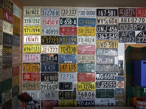 License Plate Ideas Decor, Old License Plate Ideas, License Plate Ideas, Texas License Plate, License Plate Decor, License Plate Wall, Old License Plates, License Plate Art, Plate Ideas