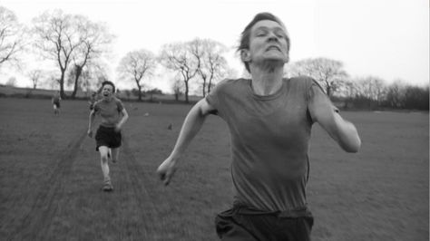 Running Mix – The Lonely Runner – Veggie Runners Tom Courtenay, Running Drawing, Running Pose, Person Running, Long Distance Runner, Distance Runner, Movie Shots, People Running, Running Man