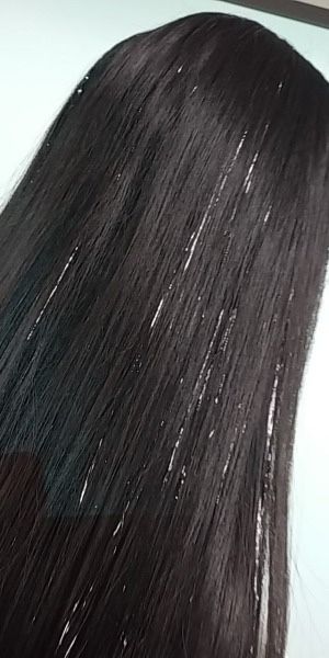 Black Hair With Silver Tinsel, Tinsel Hair Black, Black Hair Tinsel, Black Hair With Tinsel, Hair Tinsel Black Hair, Hair Tinsel Brunette, Glitter Hair Strands, Hair Tinsels, Glitter Extensions