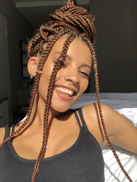 Box braids | highlight | brown skin V Cut Hair, Afro Braids, Blonde Box Braids, Jumbo Box Braids, Long Box Braids, Box Braids Styling, Braided Hairstyles For Black Women, Trending Haircuts, Trending Hairstyles