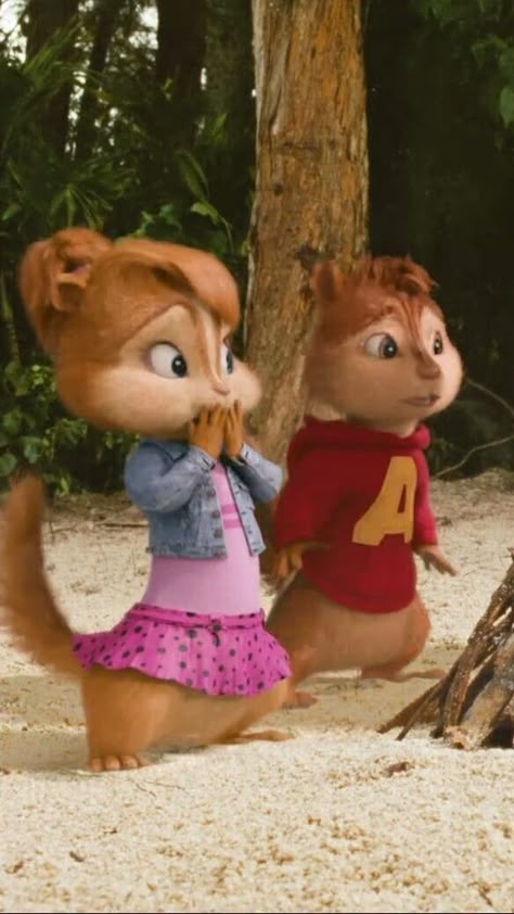 Brittany Alvin And The Chipmunks, Alvin And Brittany, Alvin And The Chipmunks Chipwrecked, Alvin Seville, Alvin And Chipmunks Movie, Partner Halloween Costumes, Chipmunks Movie, Brittany Miller, Disney Duos