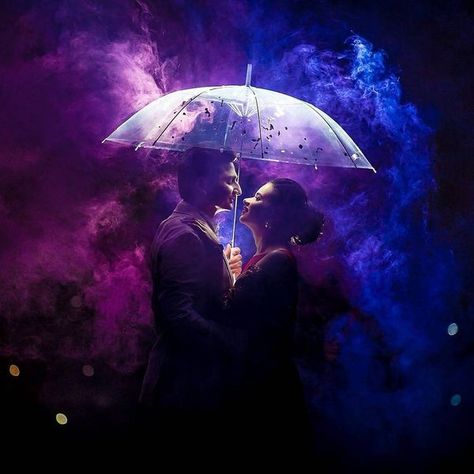 35+ Super Unique Pre Wedding Shoot Ideas! Unique Pre Wedding Shoot Ideas, Wedding Shoot Ideas, Rauch Fotografie, Pre Wedding Photoshoot Props, Photography Indoor, Pre Wedding Photoshoot Outfit, Wedding Photoshoot Props, Indian Wedding Photography Couples, Bridal Photography Poses