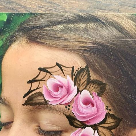 Flower Face Painting, Gothic Roses, Paint Flowers, Face Paintings, Gothic Rose, Halloween Flowers, Face Painting Halloween, Face Painting Designs, Painting Designs