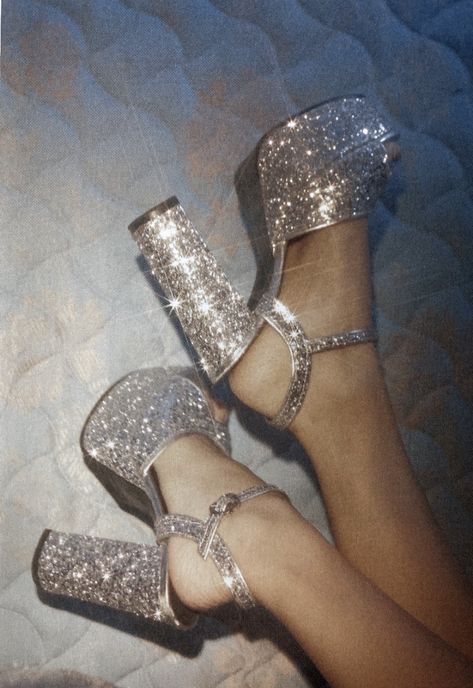 Jennie Heels, Shiny Heels, Bad And Boujee, Diy Fashion Clothing, Glitter Shoes, Cork Wedge, Diy Fashion, Steve Madden, Dance Shoes