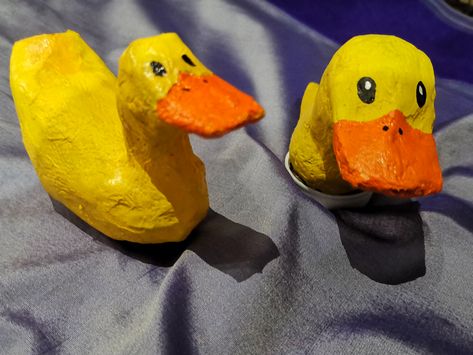 Paper Mache Duck Diy, Paper Mache Duck, Paper Mache Art, Paper Mache Crafts, Easter Craft, Best Out Of Waste, Mallard Duck, Waste Paper, Toys For Kids