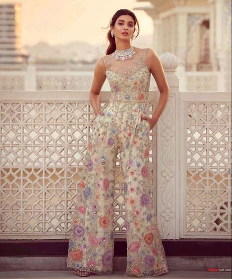 Jumpsuit Outfit Wedding, Floral Pantsuit, Asian Couture, Long Blouse Designs, Diwali Dresses, Indian Bridesmaid Dresses, Trendy Outfits Indian, Anamika Khanna, Diana Penty