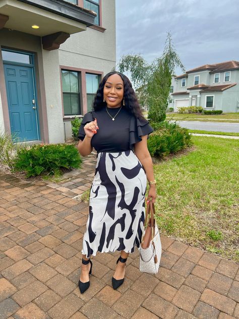 Facebook: Reese Arrington-Mckines Church Outfit Black Women Dresses, Modesty Black Women, Church Clothes Black Women, Church Fits Black Women, Shein Church Outfits, Church Girl Outfits Black Women, Dressing Modestly Christian, Sunday Outfits Church, Church Skirt Outfit