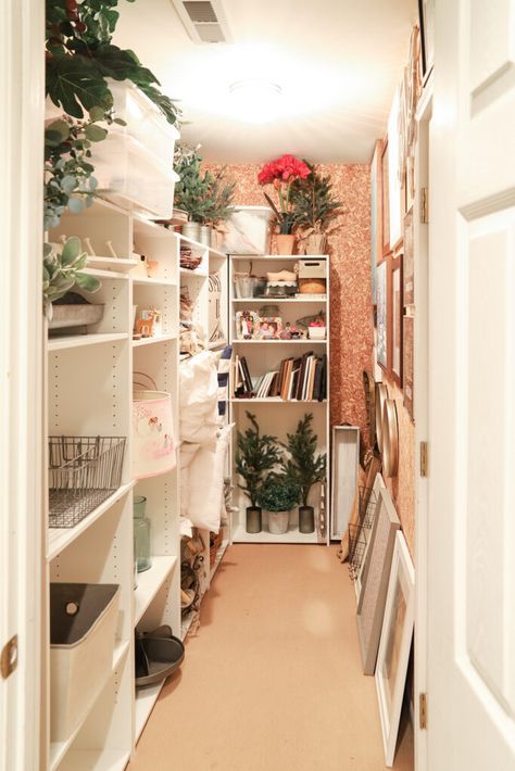 Seasonal Decor Organization Storage Ideas, Home Decor Storage Room, Home Decor Closet Storage Ideas, Seasonal Storage Closet, Holiday Storage Closet, Pretty Storage Room, Organize Storage Closet, Christmas Decor Storage Ideas, Inventory Organization Storage