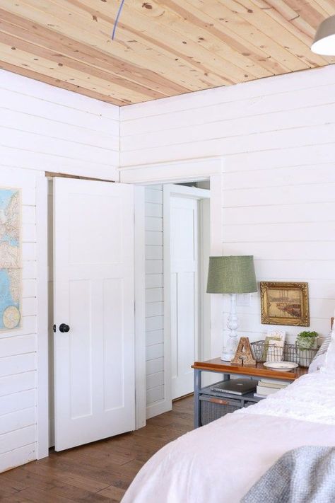 Drywall Alternative, Natural Shiplap, White Plank Walls, Alternatives To Drywall, Pine Ceiling, Planked Walls, Teen Bedroom Ideas, Barn Remodel, Wood Plank Ceiling