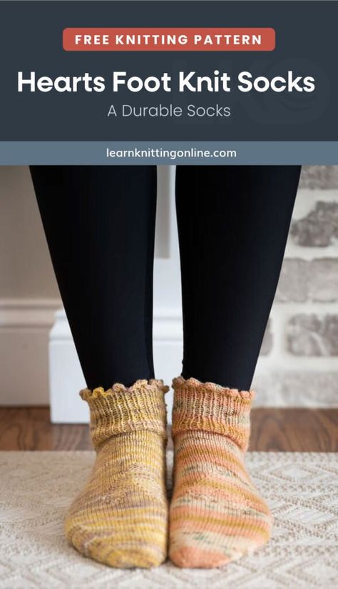 Make these cozy Heart Foot Knit Socks in time for the winter months. It keeps your feet warm and cozy during the colder months. This pair of socks add a touch of femininity and playfulness to your sock collection thanks to their ruffle trim..| More free knitting patterns and tutorials at learnknittingonline.com Socks Free Knitting Pattern, Cable Socks, Ruffles Pattern, Double Pointed Knitting Needles, Sock Collection, Socks Knitting, Ruffled Socks, Sock Knitting Patterns, Free Knitting Patterns