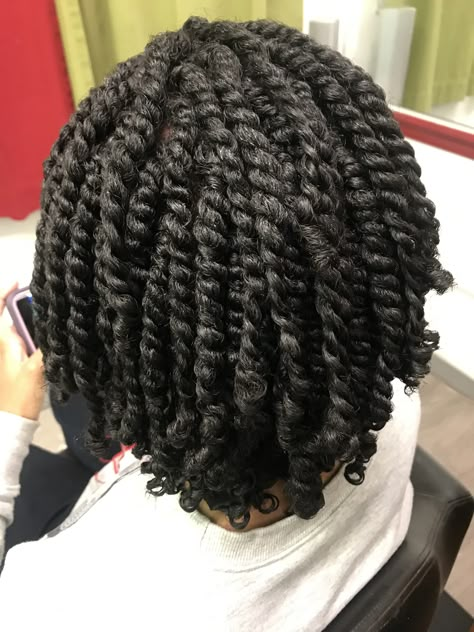 Twists On Blown Out Hair Natural, Two Strand Twist Styles, Two Strand Twist Natural Hair, Twists On Natural Hair, Blown Out Hair, Finger Coils Natural Hair, Twist Natural Hair, Waterfall Braid Hairstyle, Haircut Design