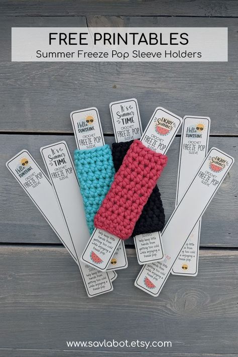 Crochet Craft Fair, Easy Crochet Flower, Crochet Labels, Crochet Flower Pattern, Freeze Pops, Sleeve Holders, Crochet Cozy, Crochet Kitchen, Flower Crochet