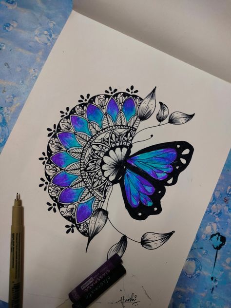 Butterfly Mandala Art, Aesthetic Mandala Art, Cute Mandala, Mandala Project, Mandala Butterfly, Easy Flower Drawings, Doddle Art, Glass Painting Patterns, Easy Mandala