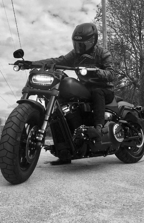 Harley Fat Bob, Cannondale Bikes, Harley Davidson Fat Bob, Futuristic Motorcycle, Trek Bikes, The Boogeyman, Harley Bikes, Cruiser Motorcycle, Motorcycle Gear