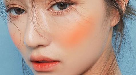 @flavianeraila Dorothy Makeup, Gold And Brown Eye Makeup, Blush Looks, Debut Theme, Blush Trend, Asian Makeup Looks, Types Of Manicures, Orange Makeup, Orange Blush