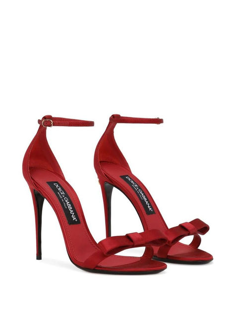 Dolce And Gabbana Red Heels, Red Designer Heels, Red Heels With Bow, Luxury Red Heels, Red Shoes Aesthetic, Red Shoes Wedding, Red Bottoms Heels, Red Stiletto Heels, Straps Heels