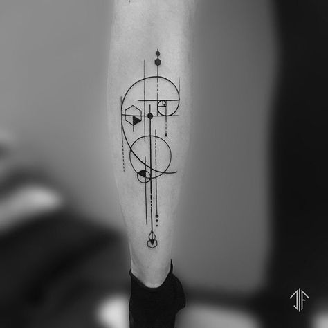 Fibonacci Tattoo by dif_yantra_tattoo Yantra Tattoo, Fibonacci Tattoo, Spiral Tattoos, Geometry Tattoo, Muster Tattoos, Geometric Tattoo Design, Pattern Tattoo, Tattoo Pattern, Trendy Tattoos