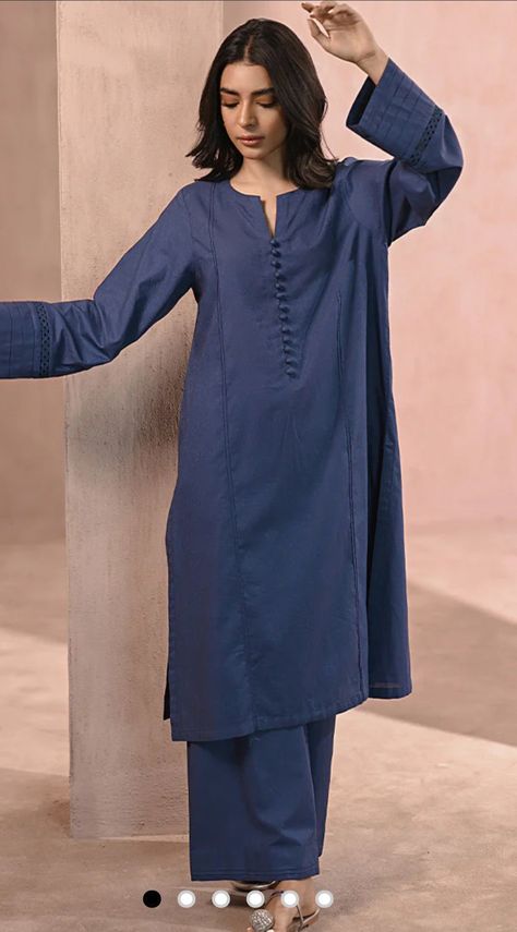 Pakistani Dresses Party Wear, Style Outfits Summer, Pakistani Dresses Party, Party Wear Casual, Summer Vibes Aesthetic, Simple Dress Casual, Stylish Kurtis Design, Lace Dress Design, Simple Kurta Designs