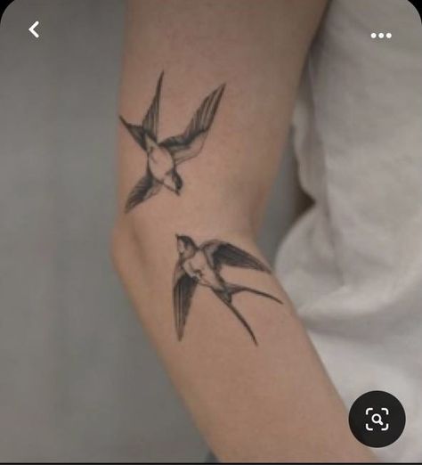 Small Bird Tattoos, Sister Tat, Bird Tattoos, Swallow Tattoo, Piercing Inspo, Elbow Tattoos, Hand Tattoos For Guys, White Tattoo, Two Birds