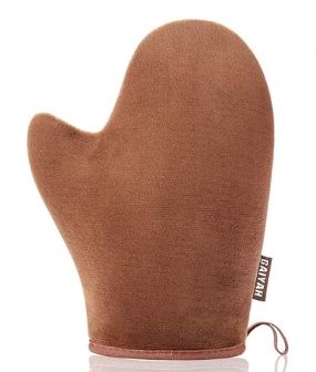 GAIYAH's Luxurious Soft Touch Velvet Tanning Mitt ensures a premium self-tanning experience with its soft, reusable, and washable velvet texture. The double-sided mitt, featuring a thumb area for enhanced control, prevents slipping during application. Crafted with the highest quality stitch construction, it boasts exceptional durability. A water-proof isolating layer protects hands from tanning, and the mitt is versatile for self-tanning, sunscreen, and body lotion applications. Tanning Mitt, Tanning Sunscreen, Self Tan, Self Tanning, Velvet Texture, Self Tanner, Water Proof, Tanning, Body Lotion